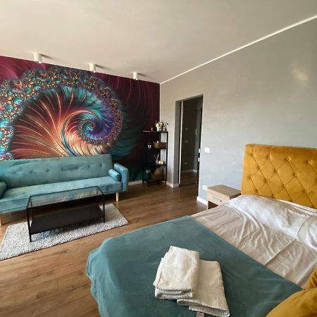 National Park Boutique Studio Bukarest Exteriör bild